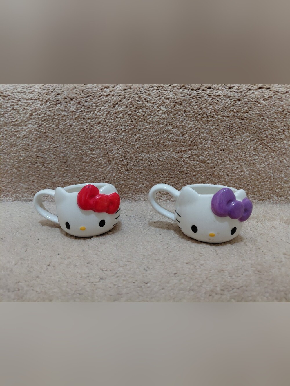 Hello Kitty Ceramic Mini Mugs with Red and Purple Bows Set Of 2